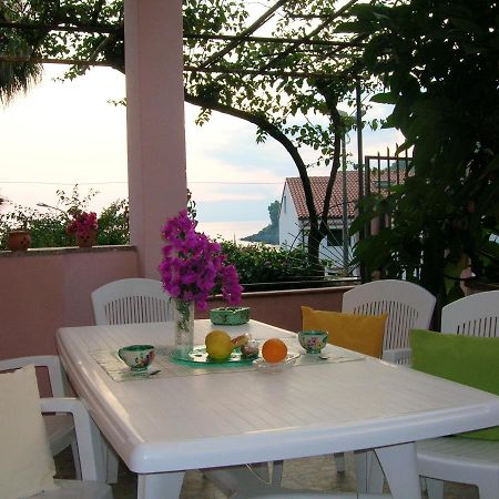 Comfortable Apartment In Maratea With Sea View 95 M² + Parking Eksteriør bilde
