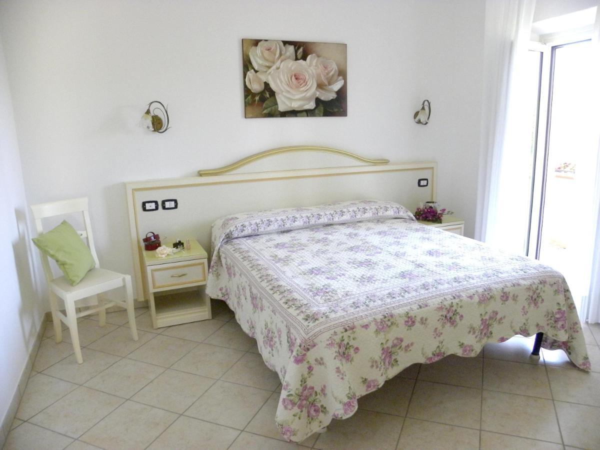 Comfortable Apartment In Maratea With Sea View 95 M² + Parking Eksteriør bilde